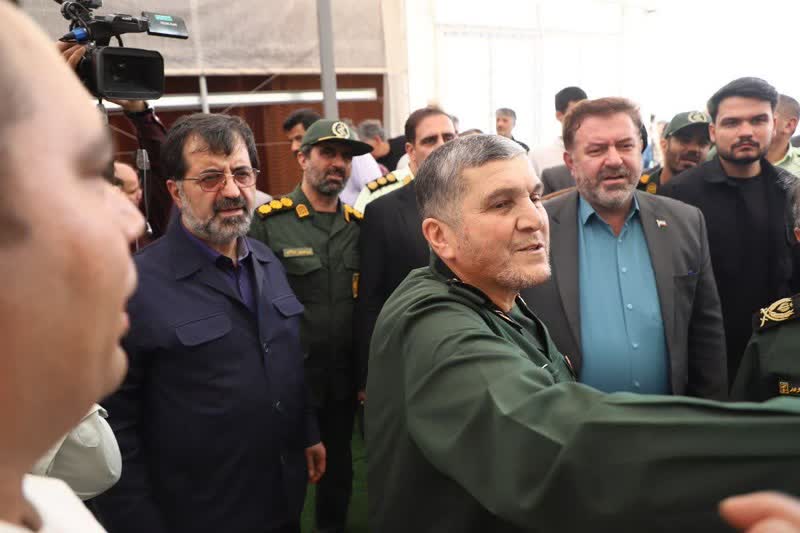 قدردانی سپاه از همراهی مسئولان قم در مبارزه با آسیبهای اجتماعی قدردانی سپاه از همراهی مسئولان قم در مبارزه با آسیبهای اجتماعی